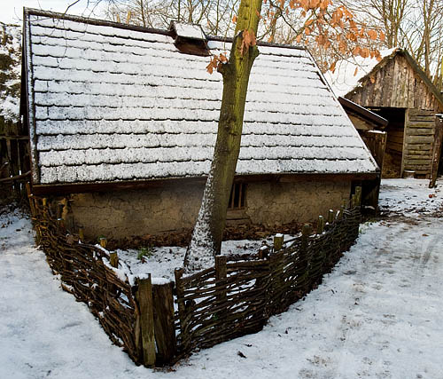 Danelaw Viking Village, Our house in snow. -  2017 - Gary Waidson - Ravenlore